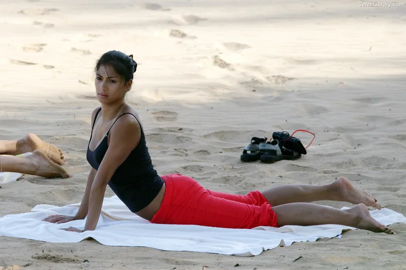 Nicole Scherzinger photo 23 of 1187