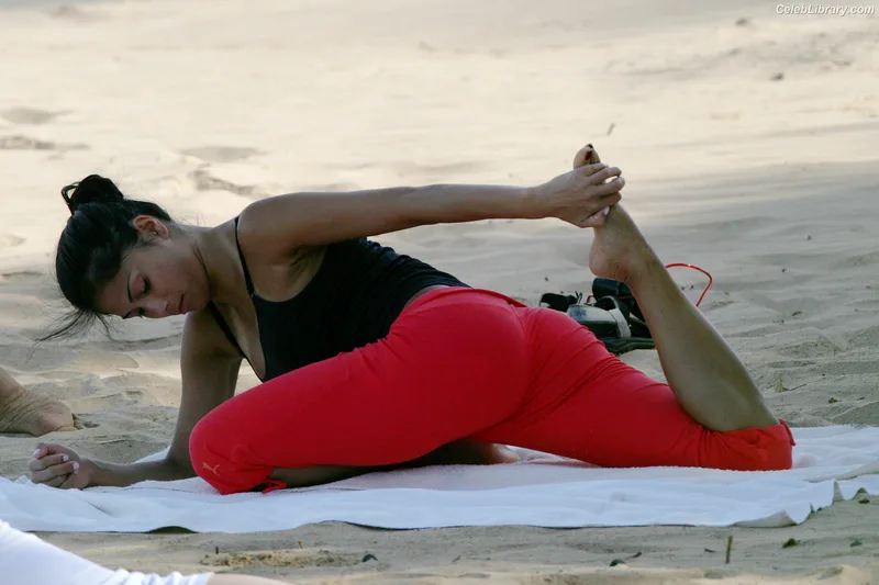 Nicole Scherzinger photo 3 of 1187