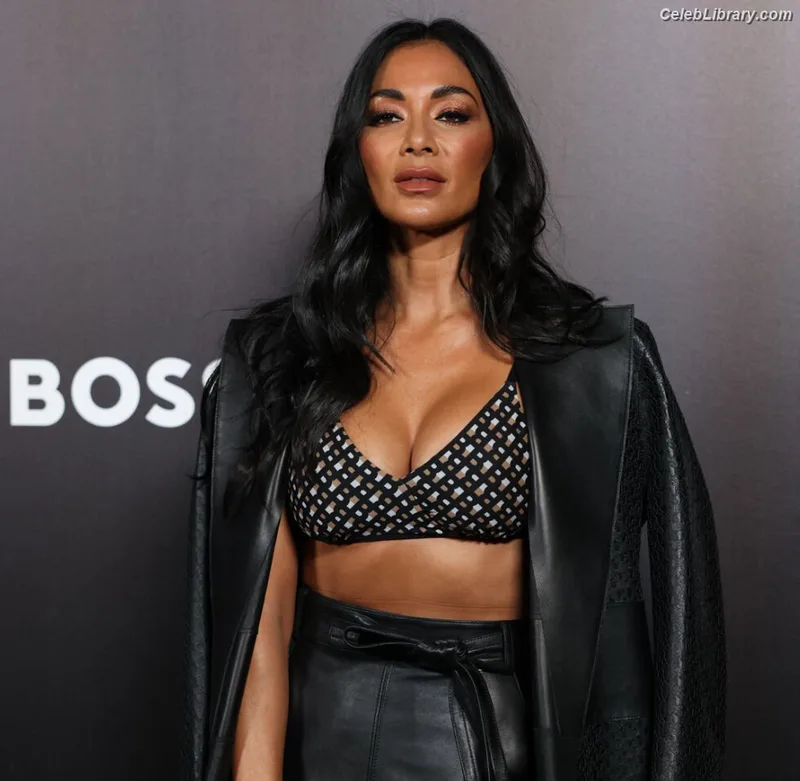Nicole Scherzinger photo 12 of 1187