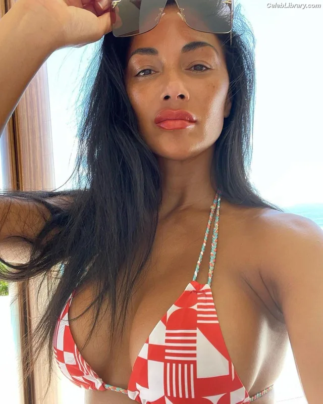 Nicole Scherzinger photo 4 of 1187