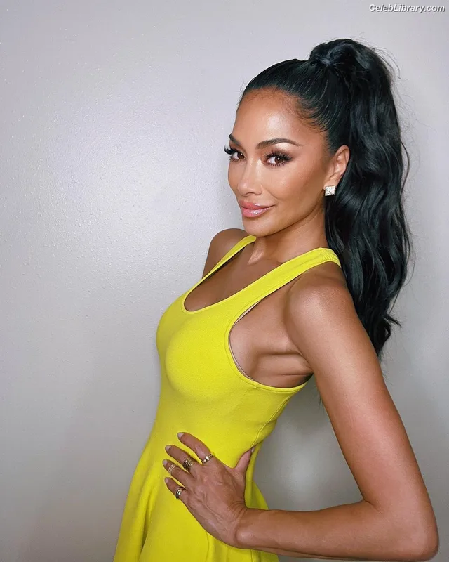Nicole Scherzinger photo 10 of 1187