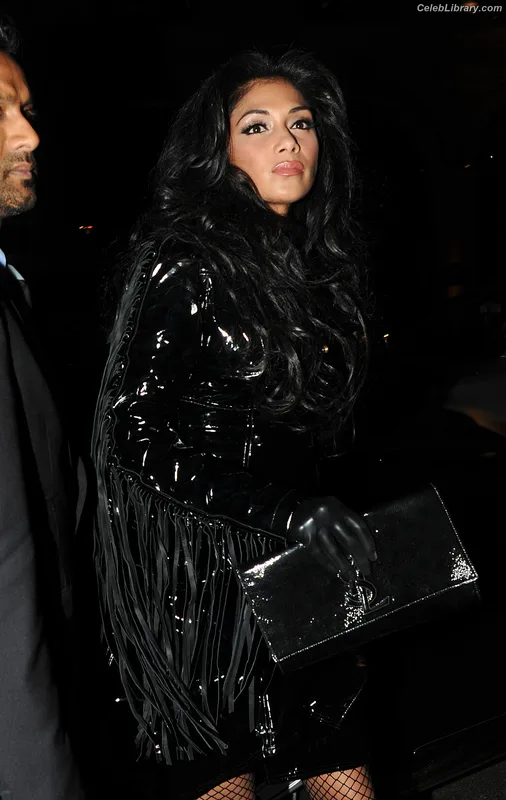 Nicole Scherzinger photo 15 of 1187