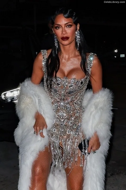Nicole Scherzinger photo 24 of 1187