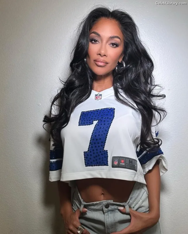 Nicole Scherzinger photo 7 of 1187