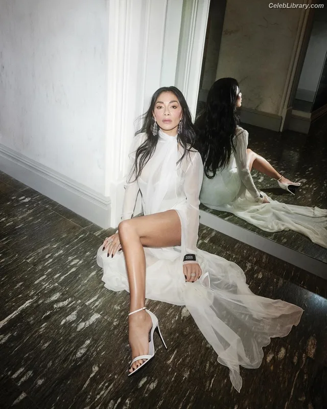 Nicole Scherzinger photo 6 of 1187