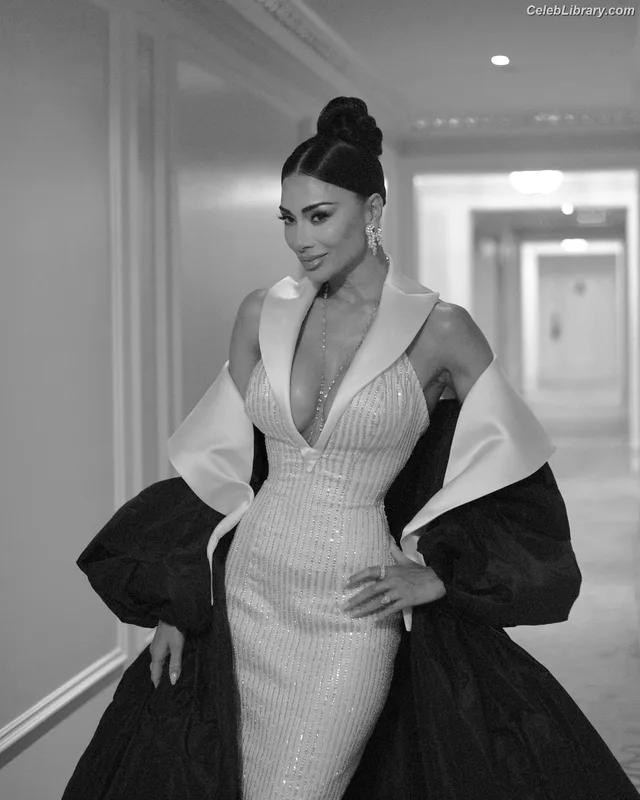 Nicole Scherzinger photo 2 of 1187