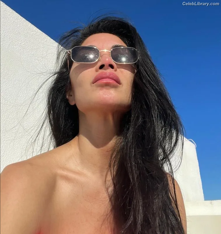 Nicole Scherzinger photo 11 of 1187