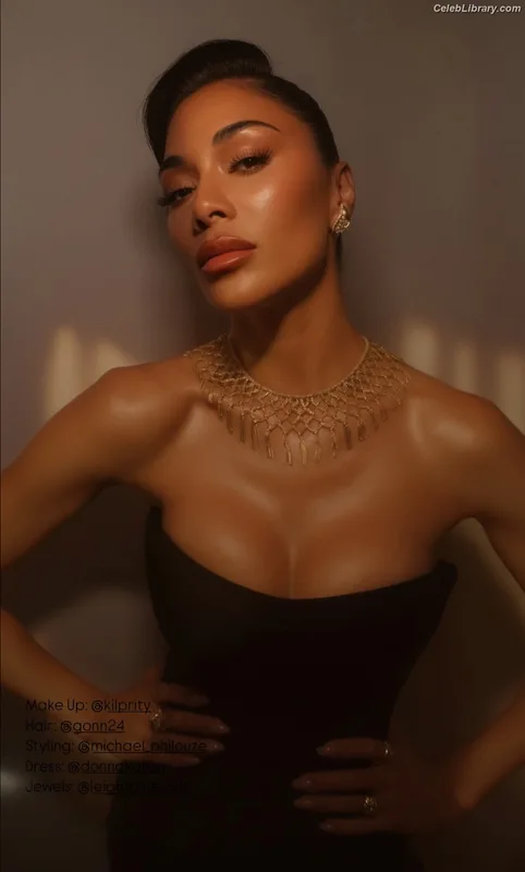 Nicole Scherzinger photo 18 of 1187