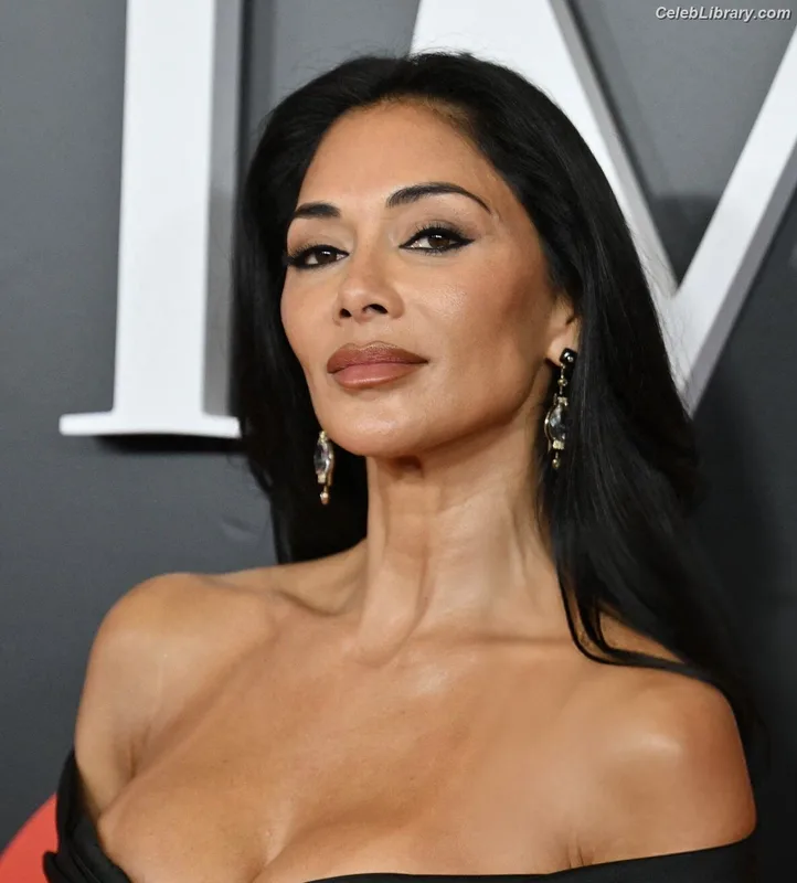 Nicole Scherzinger photo 16 of 1187