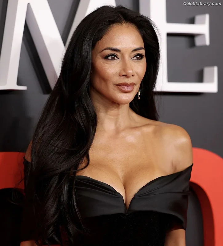 Nicole Scherzinger photo 18 of 1187