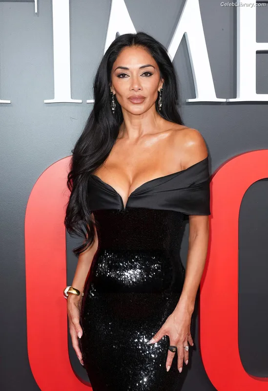 Nicole Scherzinger photo 20 of 1187