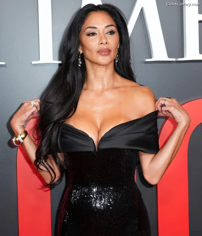 Nicole Scherzinger photo 21 of 1187