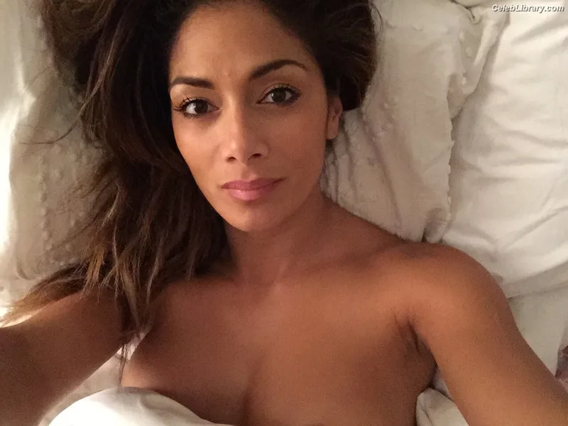 Nicole Scherzinger photo 10 of 1187