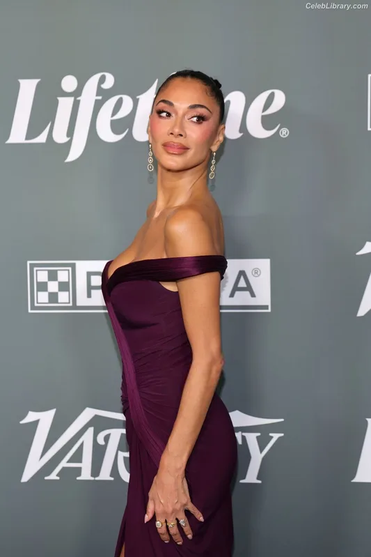 Nicole Scherzinger photo 20 of 1187