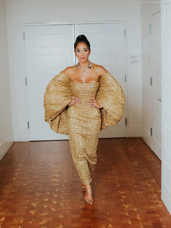Nicole Scherzinger photo 5 of 1187