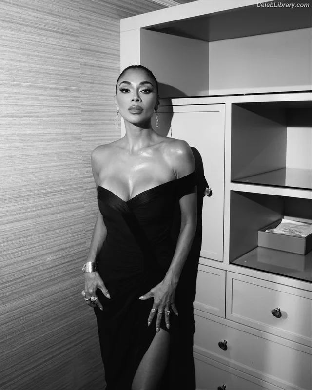 Nicole Scherzinger photo 16 of 1187