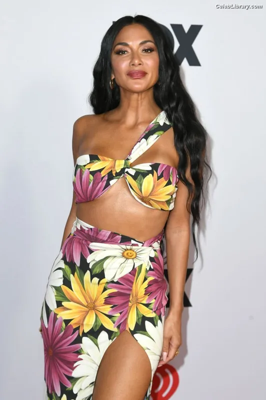 Nicole Scherzinger photo 15 of 1187