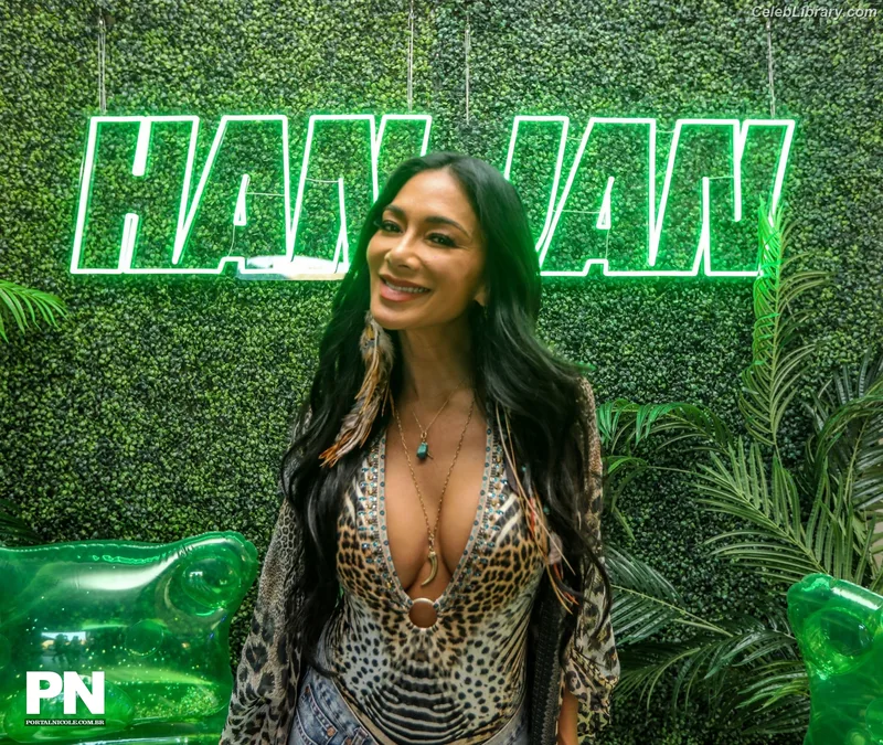 Nicole Scherzinger photo 4 of 1187