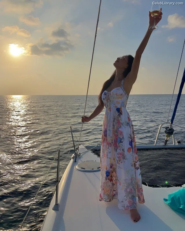 Nicole Scherzinger photo 14 of 1187
