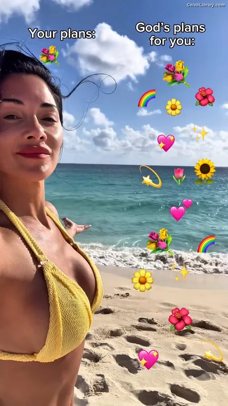 Nicole Scherzinger photo 3 of 1187