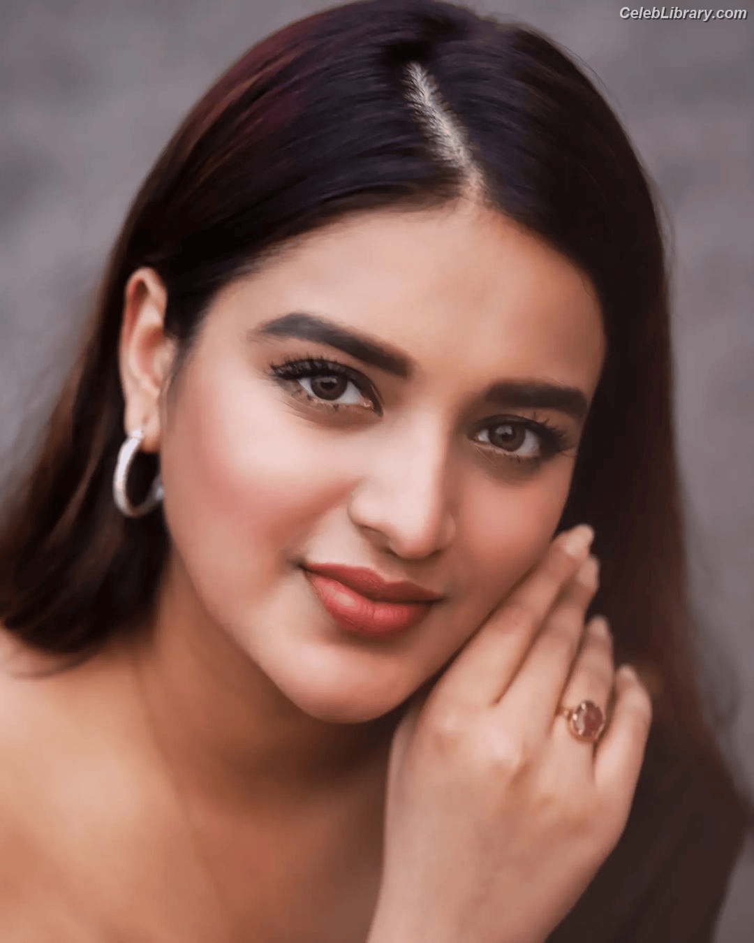 Nidhhi Agerwal photo 24 of 100