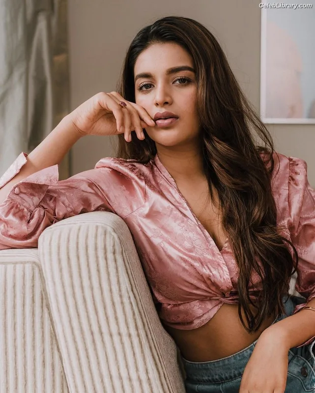 Nidhhi Agerwal photo 12 of 100