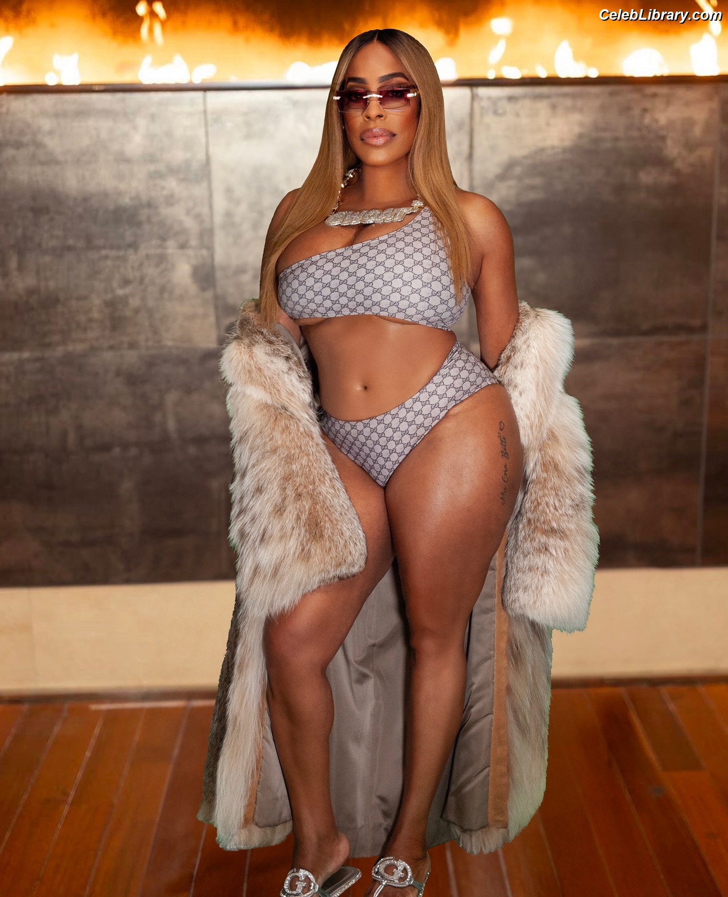 Niecy Nash photo 16 of 153