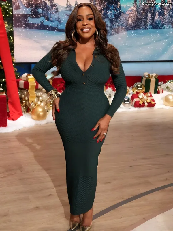 Niecy Nash photo 3 of 153