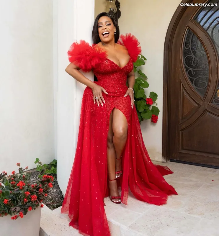 Niecy Nash photo 17 of 153
