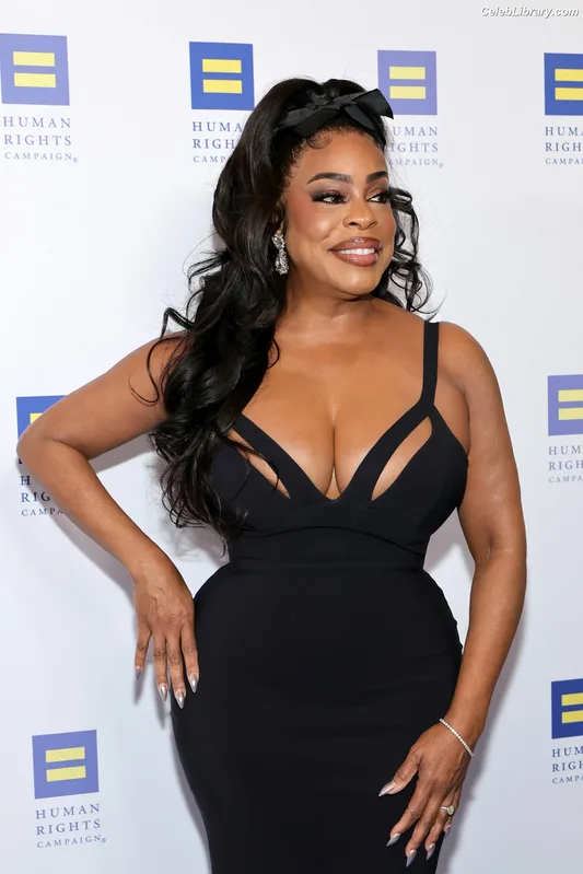 Niecy Nash photo 7 of 153