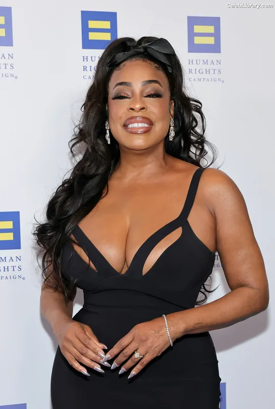 Niecy Nash photo 6 of 153