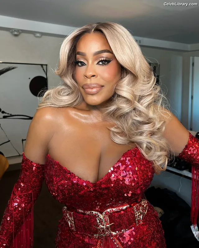 Niecy Nash photo 15 of 153