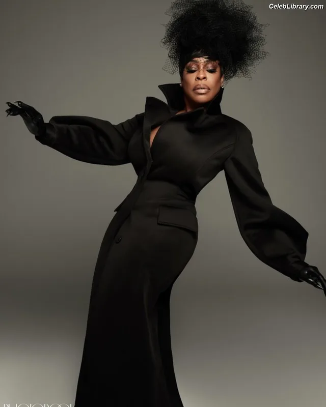 Niecy Nash photo 15 of 153