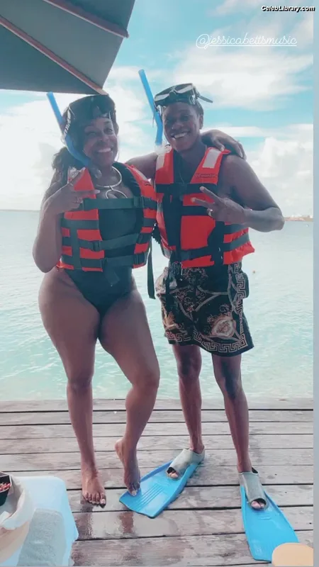Niecy Nash photo 19 of 153