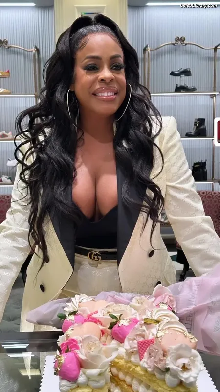 Niecy Nash photo 20 of 153