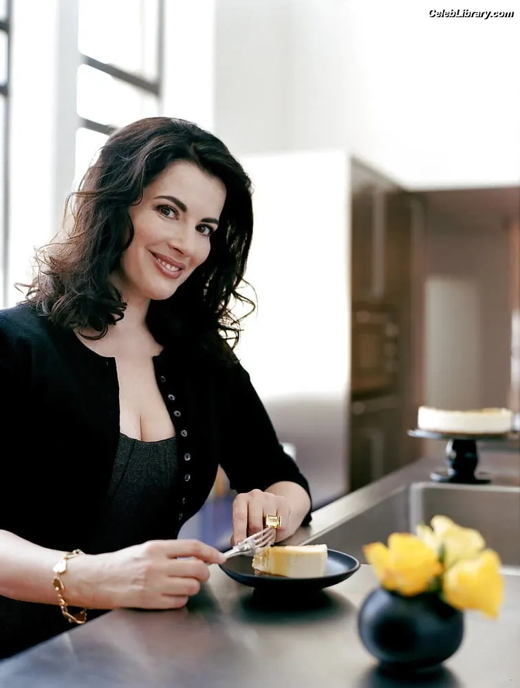 Nigella Lawson photo 7 of 354
