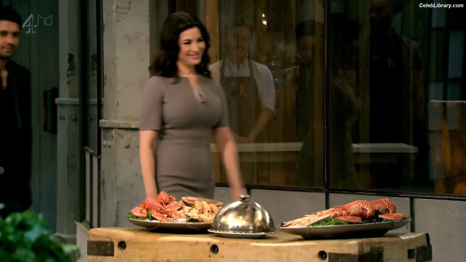 Nigella Lawson photo 18 of 354