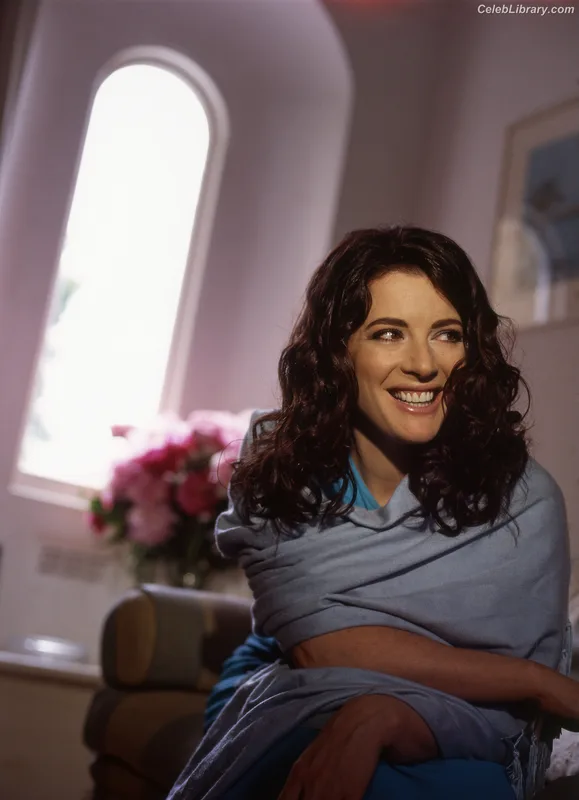 Nigella Lawson photo 17 of 355