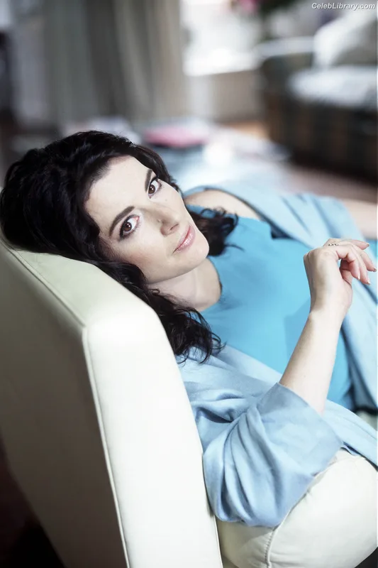 Nigella Lawson photo 15 of 355