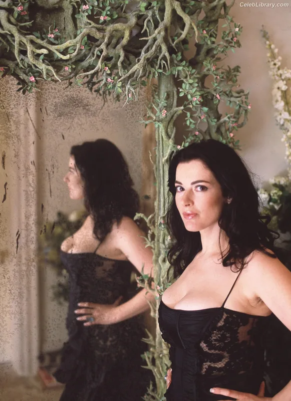 Nigella Lawson photo 19 of 355