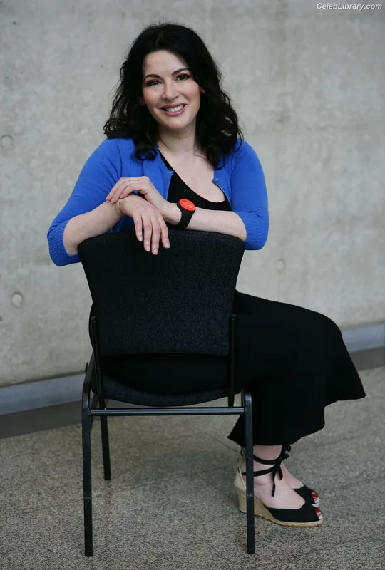 Nigella Lawson photo 1 of 355