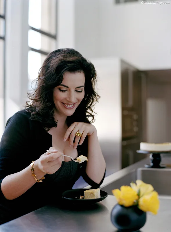 Nigella Lawson photo 5 of 355