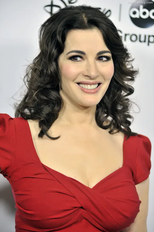 Nigella Lawson photo 16 of 355