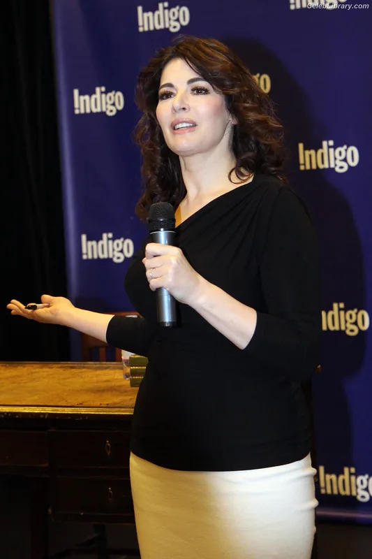Nigella Lawson photo 20 of 355