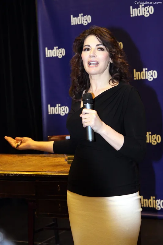 Nigella Lawson photo 11 of 355