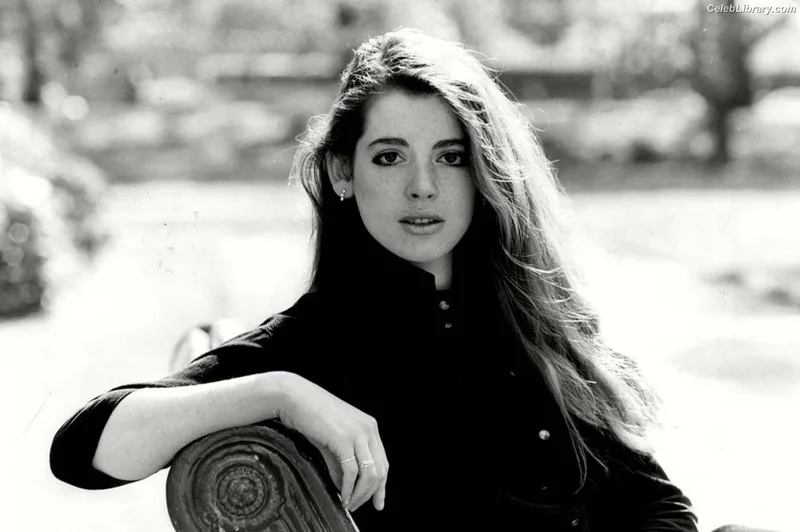 Nigella Lawson photo 2 of 355