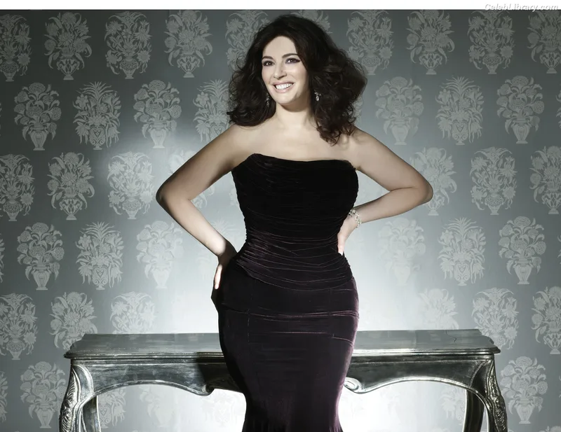 Nigella Lawson photo 12 of 355