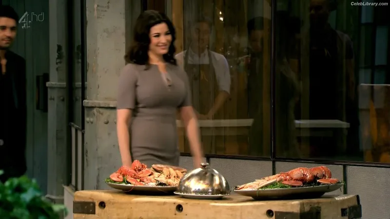 Nigella Lawson photo 18 of 355