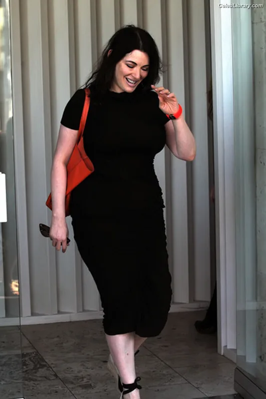 Nigella Lawson photo 22 of 355