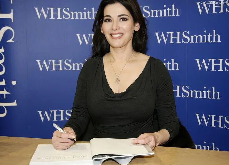 Nigella Lawson photo 19 of 355